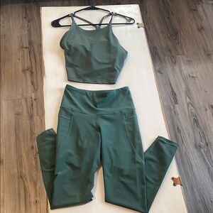 Old Navy Green Leggings and Top Set